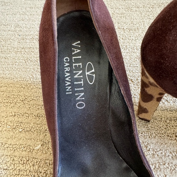 Valentino Garavani | Brown Suede Stiletto Pumps w/ Leopard Heels | Size US 8.5 - Picture 2 of 5